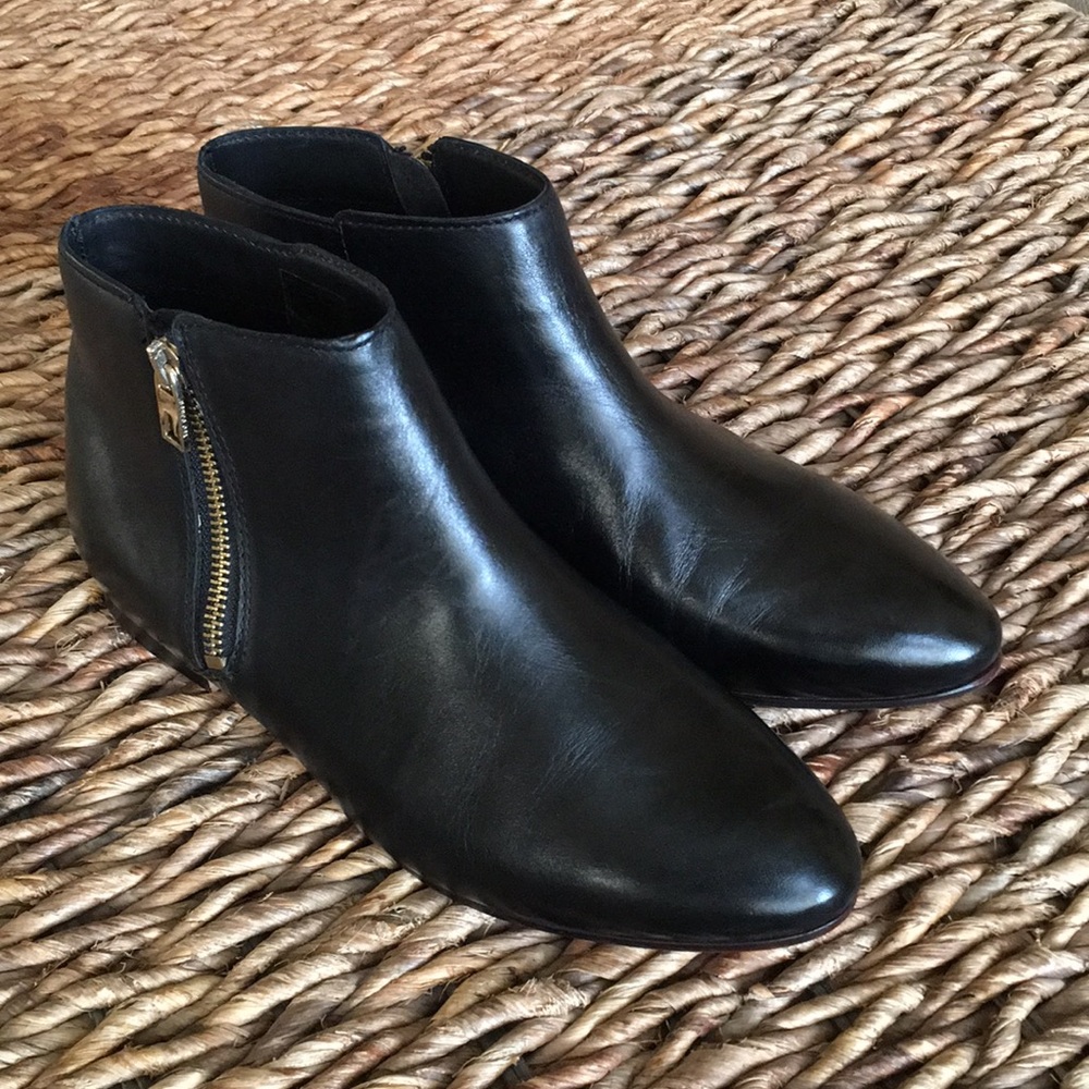 Ted Baker booties. Black leather. Size US7
